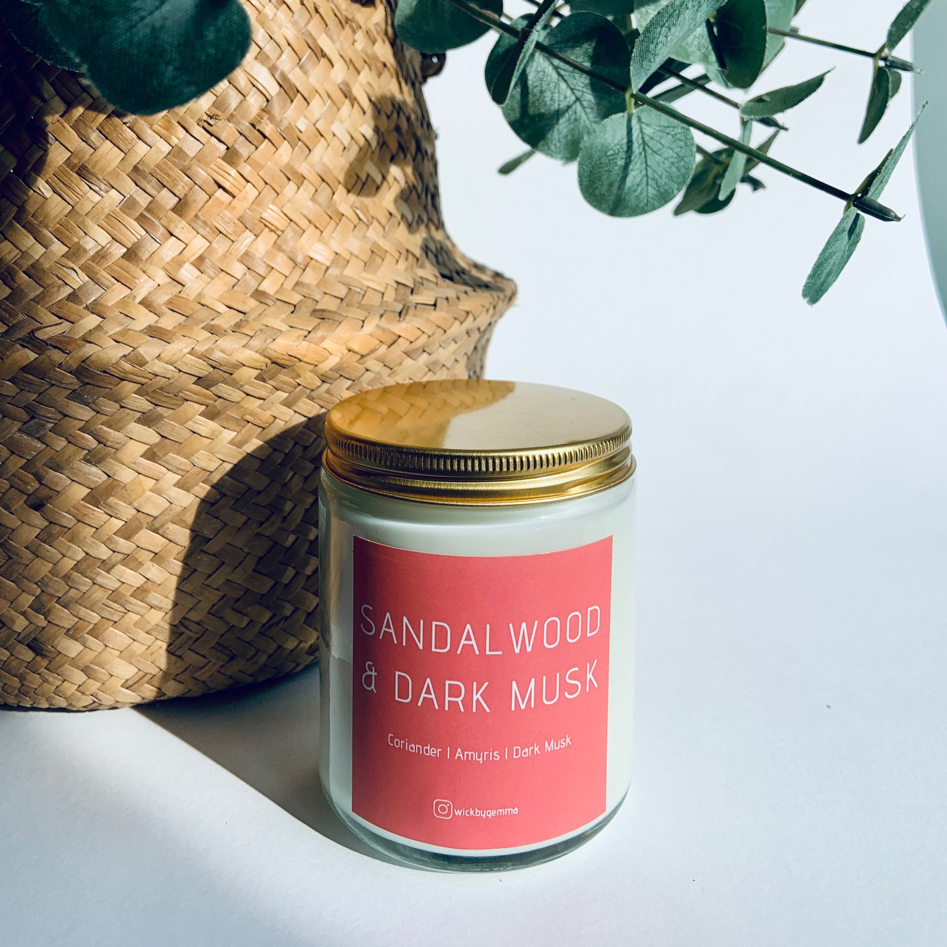 Sandalwood & Dark Musk